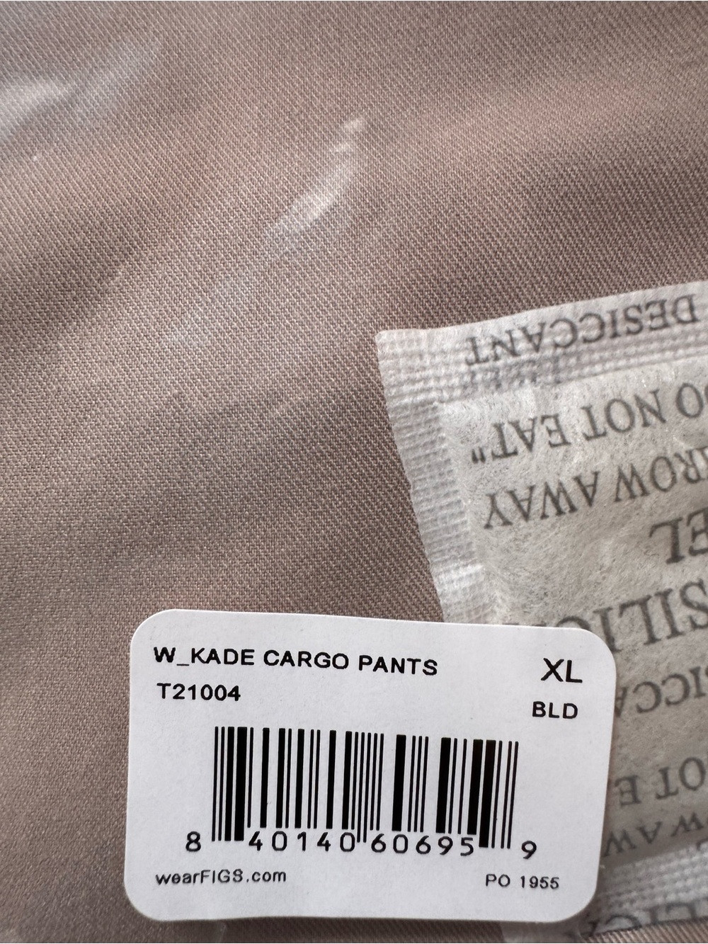 FIGS Scrub Set. NWT. XL - Picture 4 of 5
